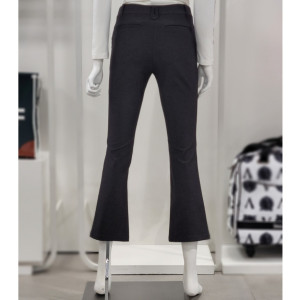 Volvik 9分靴型褲