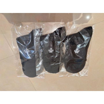 descente 黑色短襪